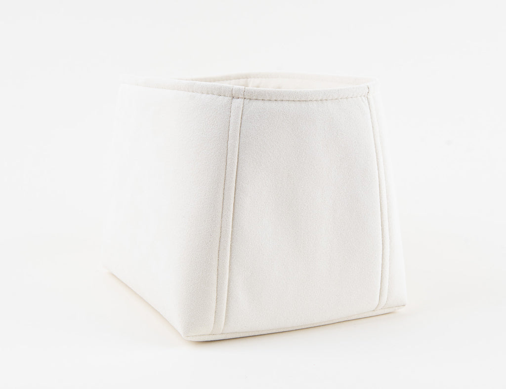 #color_off-white