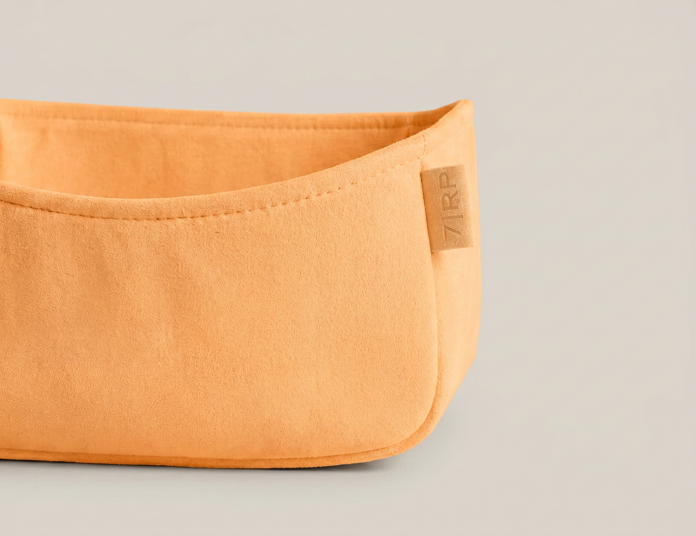 #color_apricot