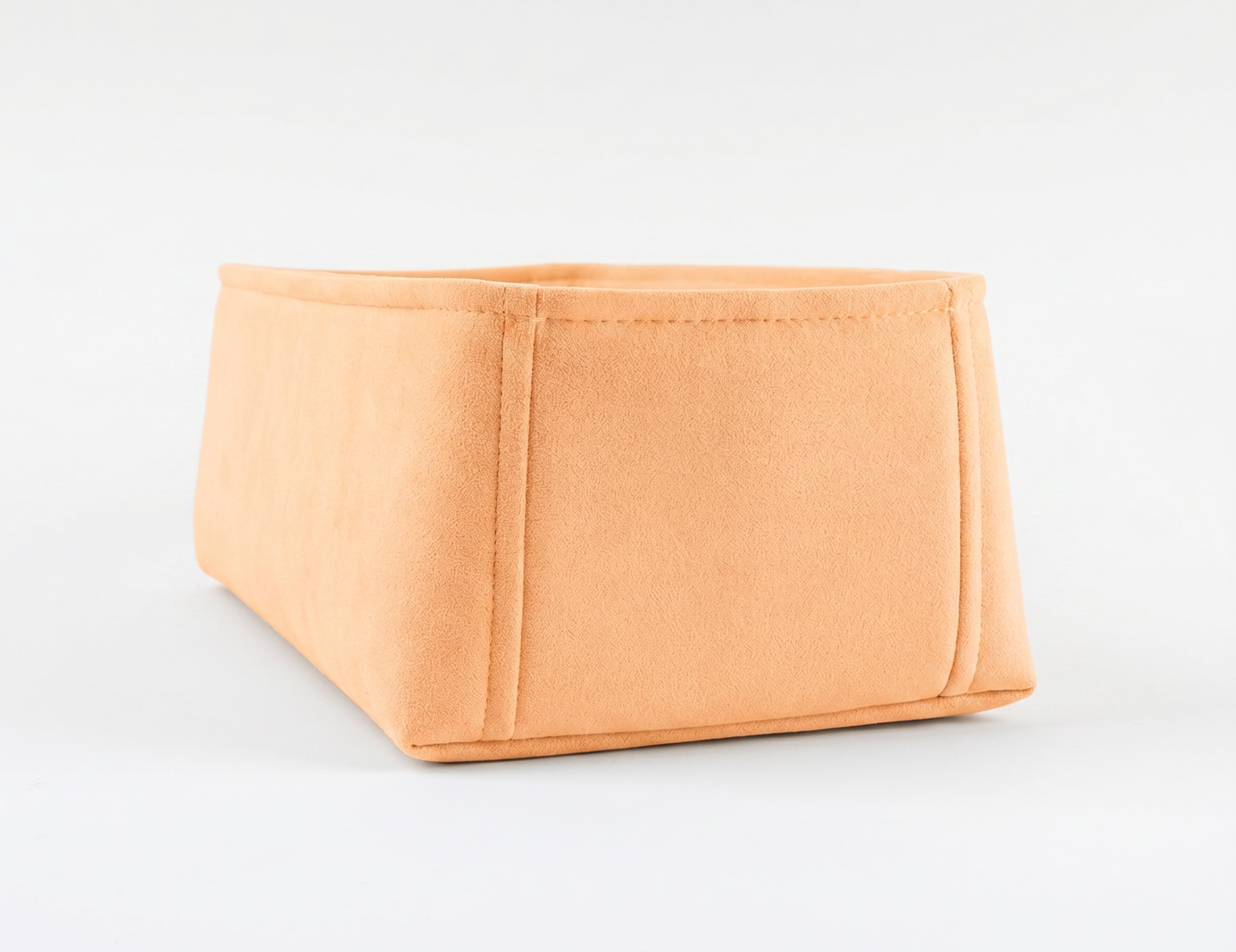 #color_apricot
